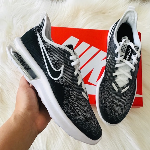 NIKE Air Max Sequent Sneakers - Picture 5 of 8